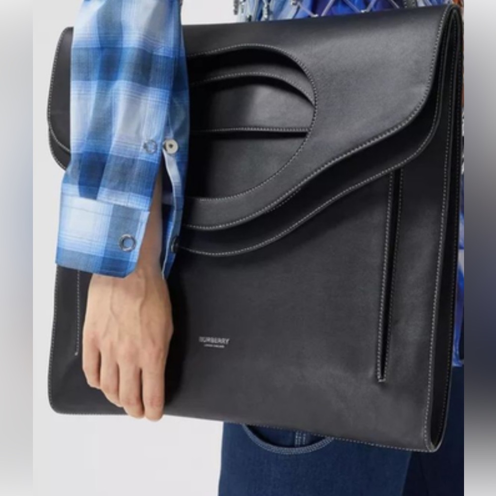 Burberry topstitch lrg black tote bag.